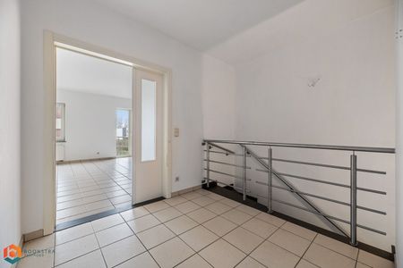 Instapklaar appartement met 2 slpkrs te Grasheide - Photo 2