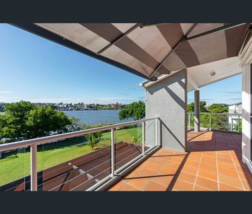 2/15 Charles Street, New Farm, Qld 4005 - Photo 5