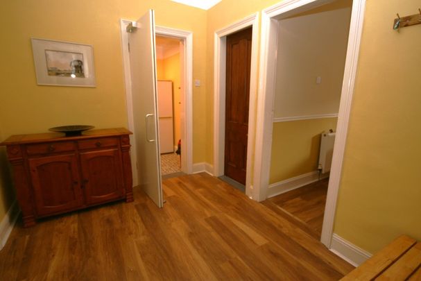 Copland Road, 2 Bed Furnished Apartment, Ibrox – Available 08/12/2025 - Photo 1