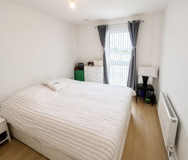 Station Approach, Guildford - 1 bedroomProperty for lettings - Seym... - Photo 2