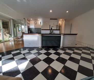 Scarborough - Photo 2