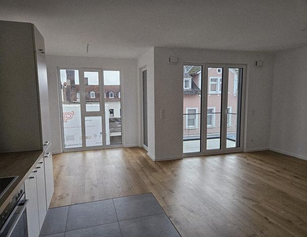 Bitte um schriftl. Anfrage: Ruhige 3 Zi. WHG in zentraler Lage von Bad Homburg zu vermieten. - Photo 1