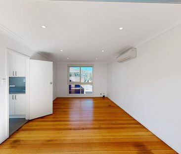 REFURBISHED, QUIET, REAR OF THREE WITH NORTH FACING REAR COURTYARD - Photo 6