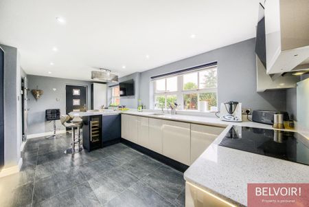 4 bedroom detached house to rent - Photo 4