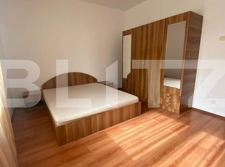 Apartament cu 2 camere, parcare, 64mp, zona Grand Hotel Italia - Photo 3