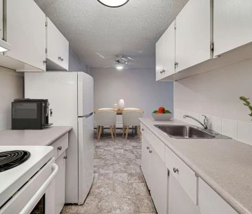 Highline — 1 Bedroom 1 Bath - Photo 1
