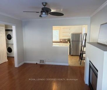 15 Glendale Avenue #( Upper ) - Photo 1