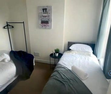 3 bedroom detached house to rent - Photo 4