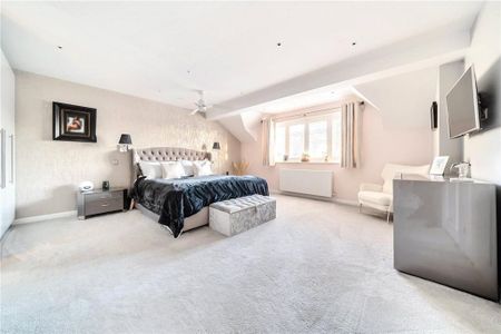 5 bedroom detached house to rent - Photo 5