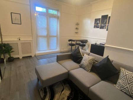 Studio to rent - Photo 4