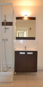 Location Appartement 2 pièces 41m² - Photo 4