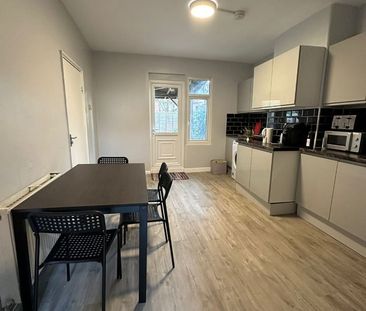 Room in a Shared House, Bethnal Green Road, E2 - Photo 5