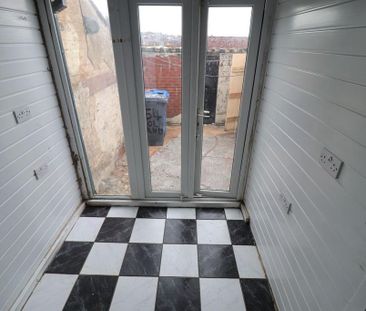 2 bedroom terraced house to rent - Photo 6