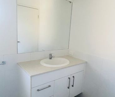 Bundamba - Photo 5