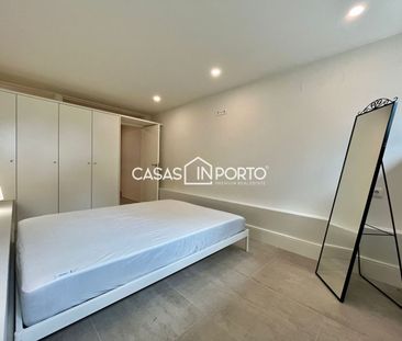 T1 Duplex de Luxo com Jardim e Piscina no Coração do Porto - Photo 6