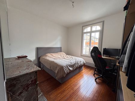 Location Appartement 2 pièces 56m² - Photo 3