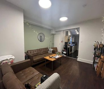 5 bedroom terraced house to rent - Photo 1