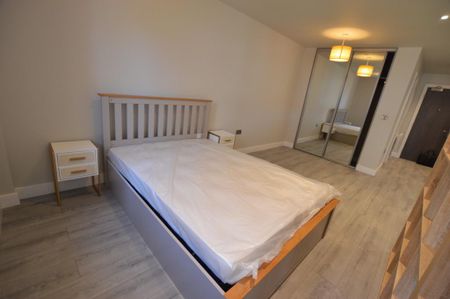 Studio to rent - Photo 5