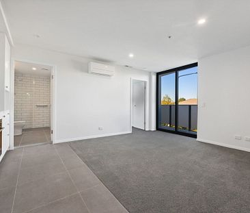 Brand New 2-Bedroom Apartment with Rooftop Pool and Stunning Views in Gungahlin - Photo 1