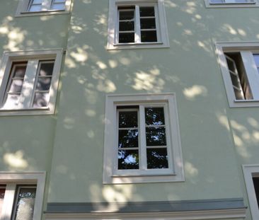 Mansardenwohnung im 3. Stock **kein Lift** großzügige Wohnküche und... - Foto 1