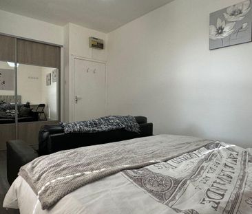 1 bed studio to rent in NE32 - Photo 2