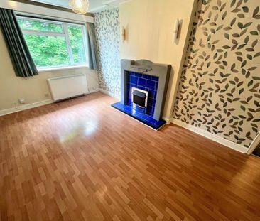 2 bedroom Flat To Let - Photo 4