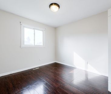 For Lease - 586 Creekview Circle, Pickering, Ontario - Photo 3