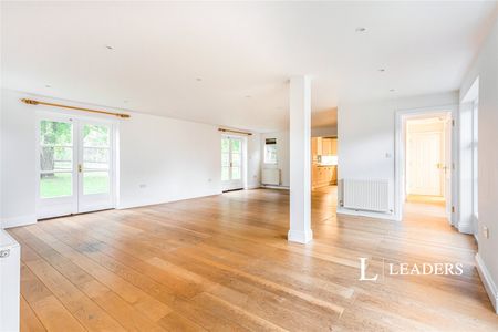 3 bedroom house to rent Lewes Road, Ditchling, Hassocks, East Sussex, BN6 - Photo 2
