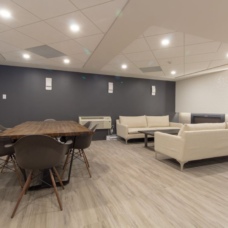 420 Gilmour Street - 203 - Photo 1