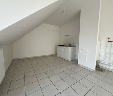 Location Appartement 1 pièce 39m² HONFLEUR 14600 - Photo 3