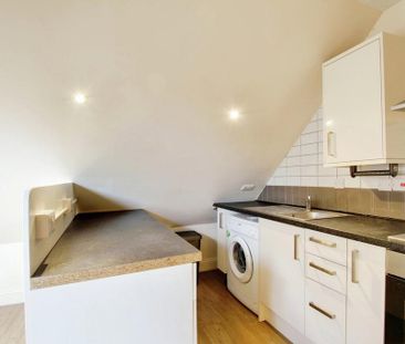 1 bedroom apartment to rent - Photo 4