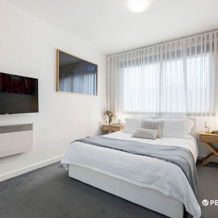 6/2 Pasley Street, South Yarra VIC 3141 - Apartment For Rent | Domain - Photo 1