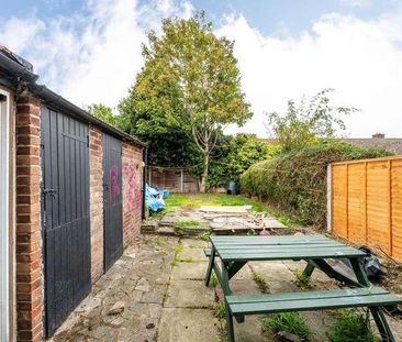 Swan Road, Hanworth, TW13 - Photo 3