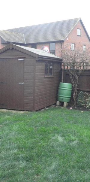 Suffield Close - Photo 1