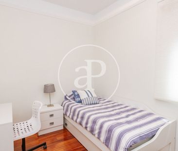 Flat for rent in Calle Embajadores - Photo 1
