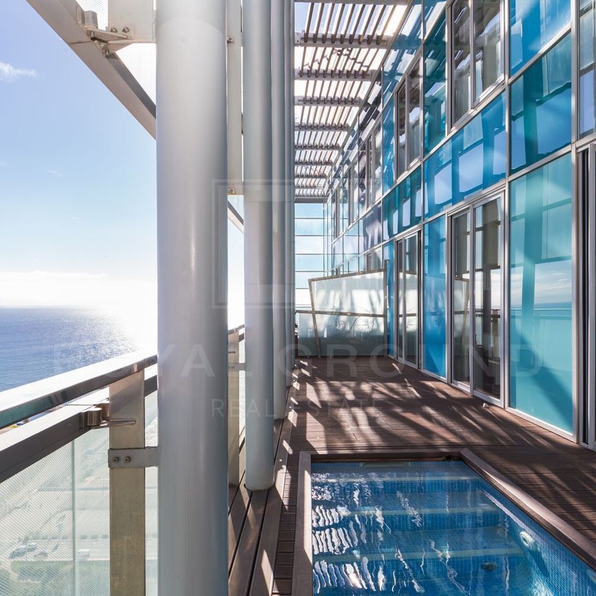 Ático de alquiler en Passeig Garcia Faria, Diagonal Mar i el Front Marítim del Poblenou - Photo 1