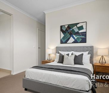 Spacious and Modern 4-Bedroom Home in Wollert - Photo 5