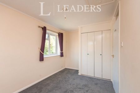 1 bedroom house to rent Stonefield Way, Burgess Hill, West Sussex, RH15 - Photo 4