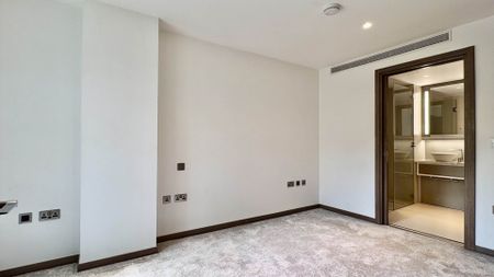 Price £4,200 pcm - Available Now - Unfurnished - Photo 2