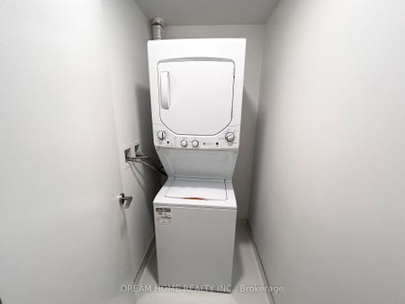 For Lease - 20 Edward Street Unit# 1009, Toronto, Ontario - Photo 4