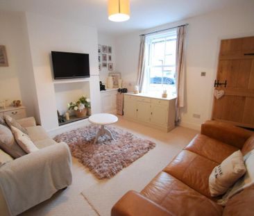 2 bedroom terraced house to rent - Photo 1