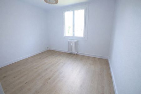 Location Appartement 4 pièces 63m² - Photo 5