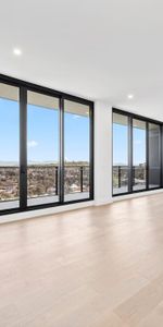 Penthouse Living with Incredible Views - Photo 3