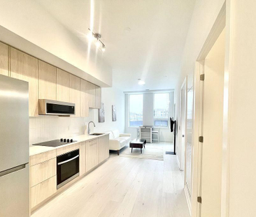For Lease - 2501 Saw Whet Boulevard Unit# 115, Oakville, Ontario - Photo 2