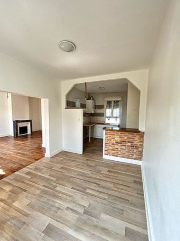 Location Appartement 4 pièces 98m² - Photo 5