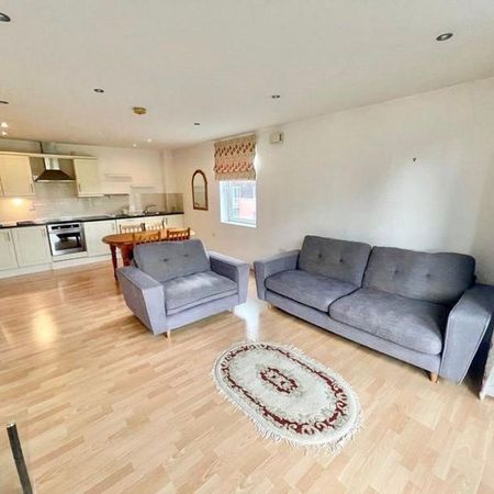 2 bedroom flat to rent - Photo 3
