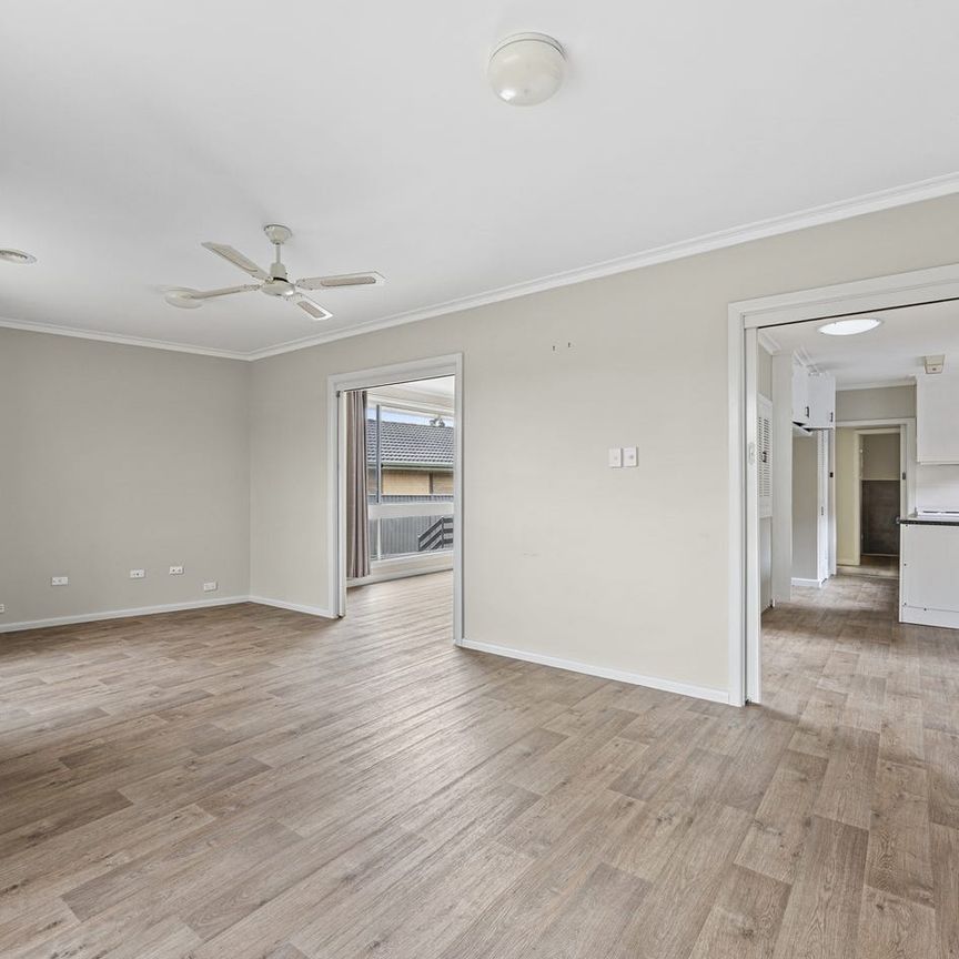 UPDATE FAMILY HOME - WENDOUREE - Photo 1