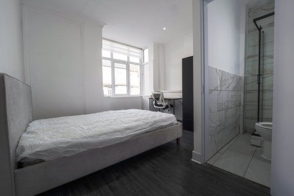 Victoria Street, NG18, Property for rent - Photo 1