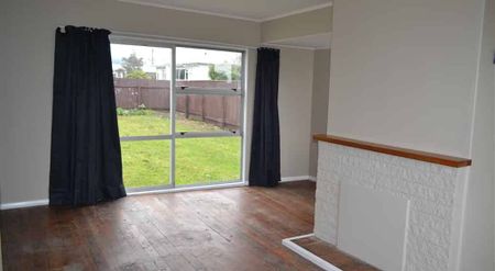 LEVIN-3 BEDROOMS. - Photo 3