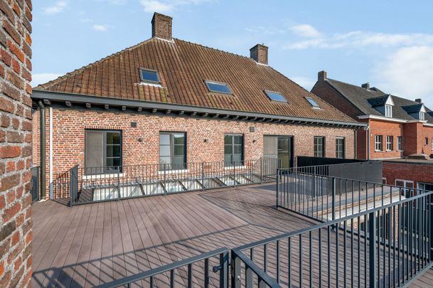 Luxueus appartement met riant terras en 2 slaapkamers - Photo 1